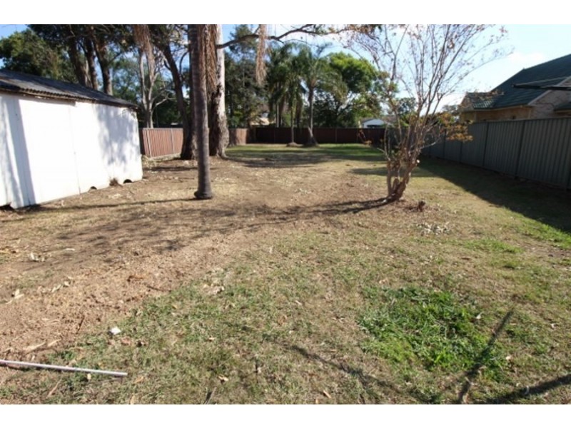 9 Barry Street, Cambridge Park NSW 2747