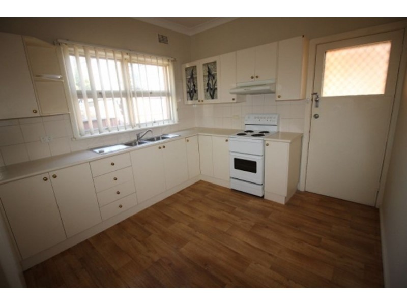 9 Barry Street, Cambridge Park NSW 2747