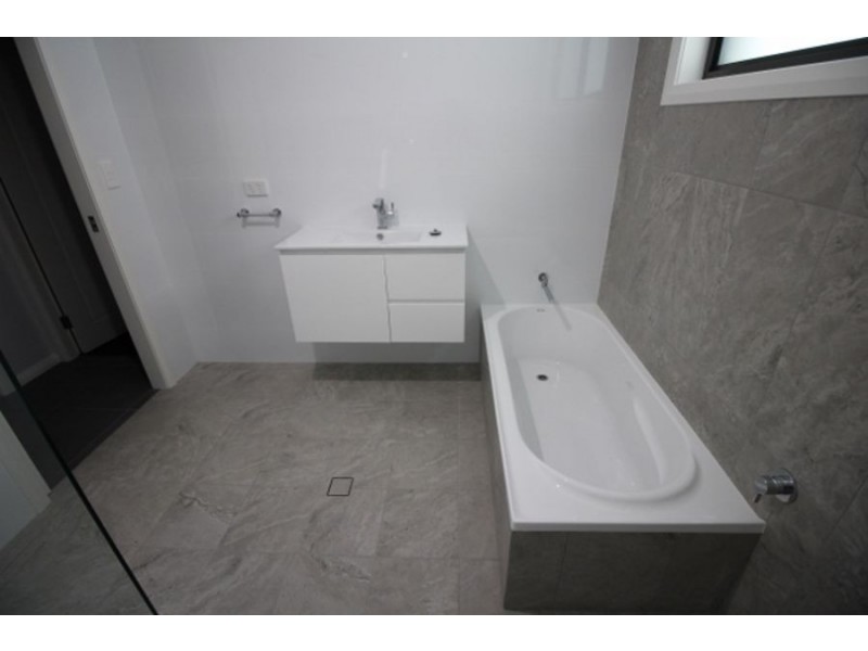 5a Seventh Ave, Llandilo NSW 2747