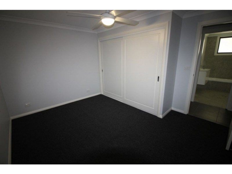 5a Seventh Ave, Llandilo NSW 2747