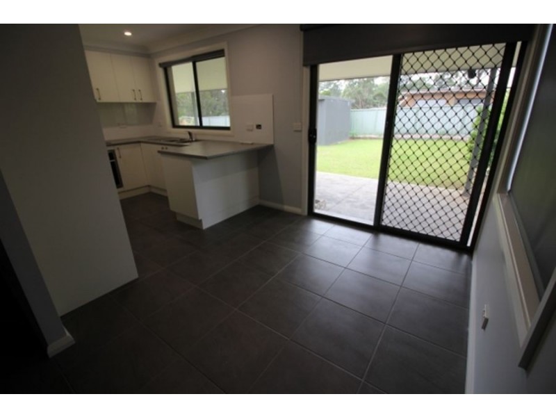 5a Seventh Ave, Llandilo NSW 2747