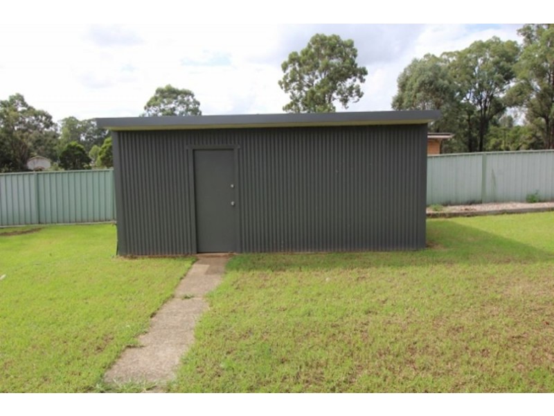 5a Seventh Ave, Llandilo NSW 2747