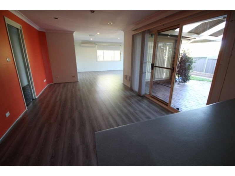 16a Cascade Rd, Cranebrook NSW 2749