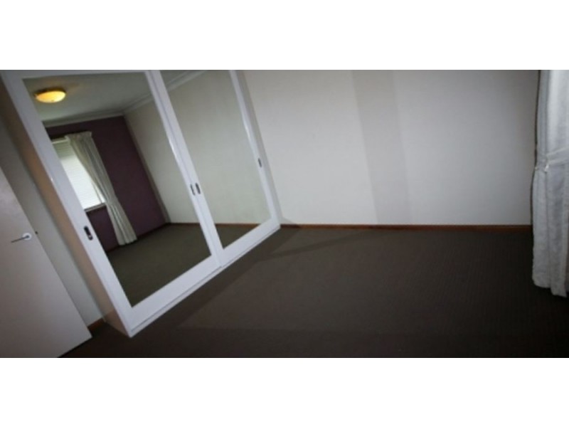 9 Burton St, Werrington County NSW 2747