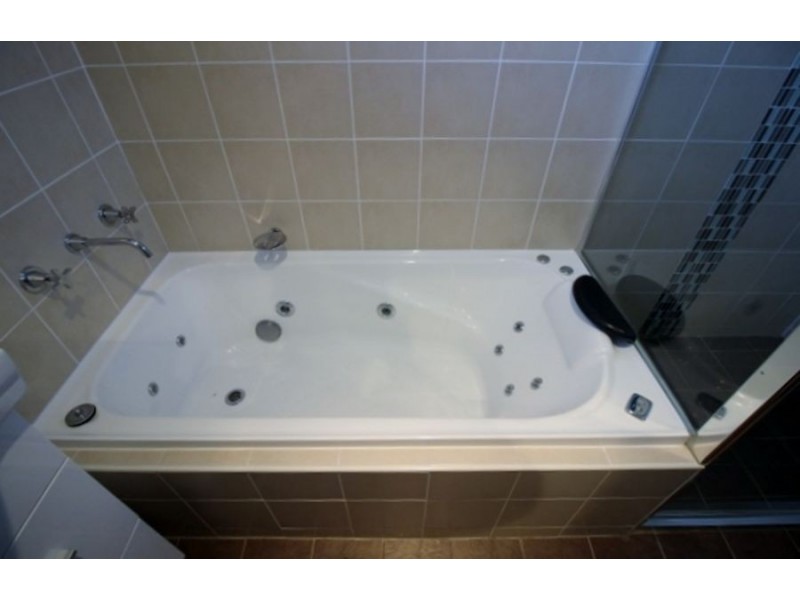 9 Burton St, Werrington County NSW 2747