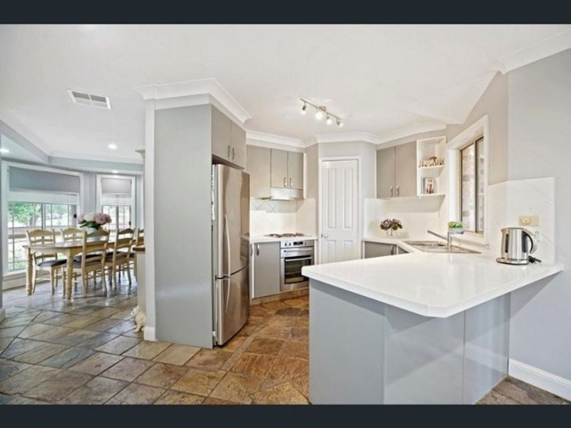 38 Wari Ave, Glenmore Park NSW 2745