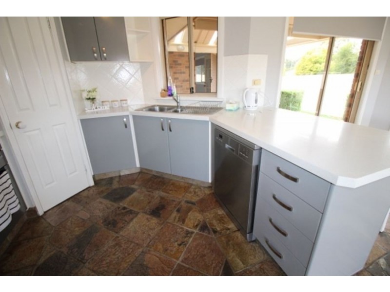 38 Wari Ave, Glenmore Park NSW 2745