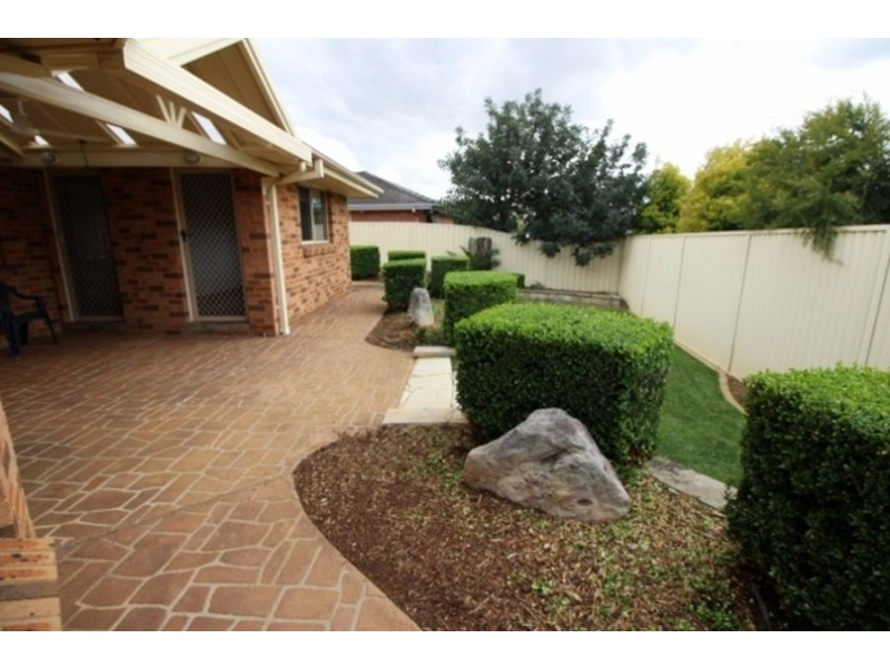 38 Wari Ave, Glenmore Park NSW 2745