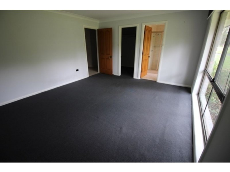 284 Palmyra Ave, Shanes Park NSW 2747