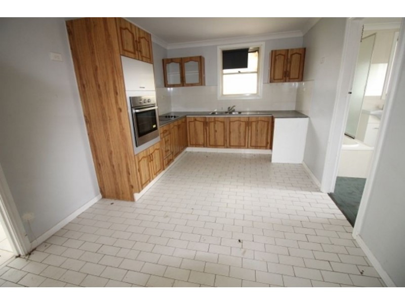 284 Palmyra Ave, Shanes Park NSW 2747