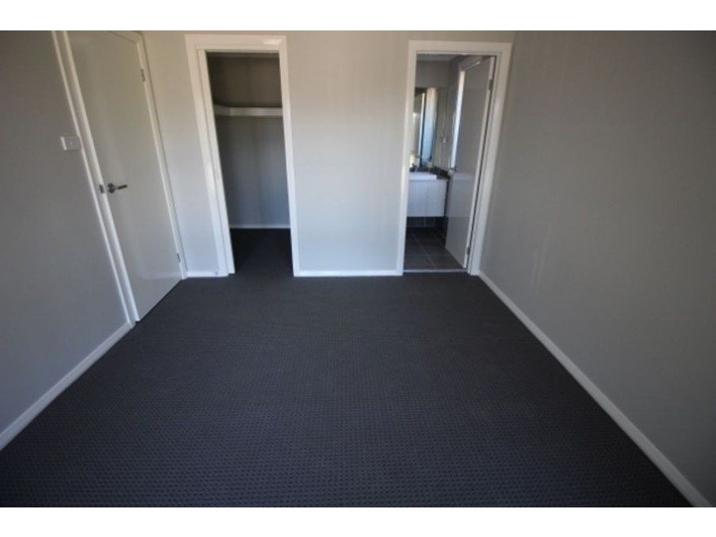 43 Durga Cres, Riverstone NSW 2765