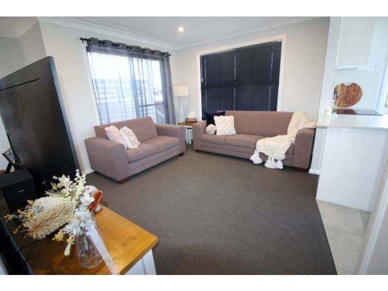 34A Rugby St, Cambridge Park NSW 2747