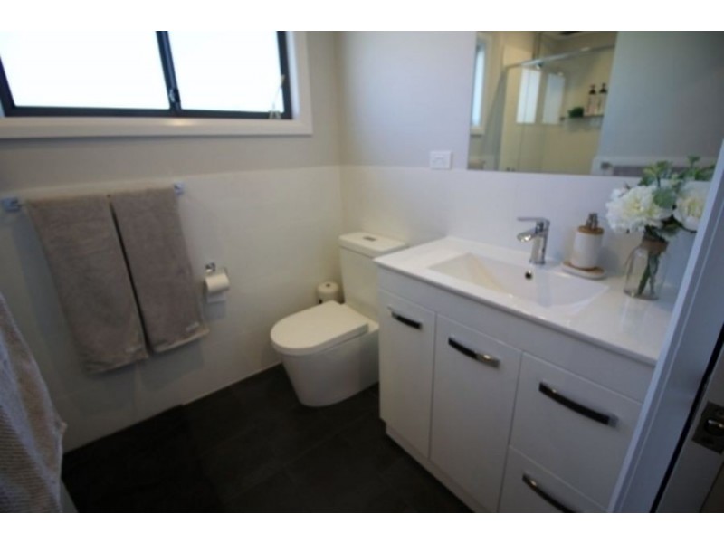 34A Rugby St, Cambridge Park NSW 2747