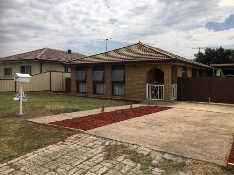 37 Don Mills Ave, Hebersham NSW 2770