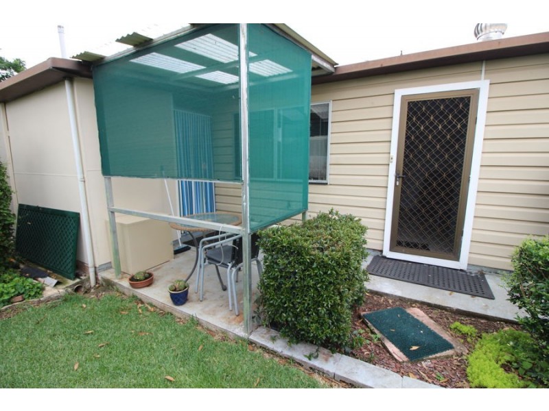 42 (Flat) Rugby Street, Cambridge Park NSW 2747