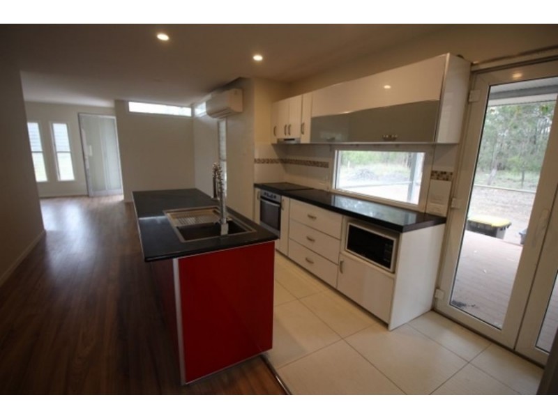 54 Fourth Ave, Llandilo NSW 2747