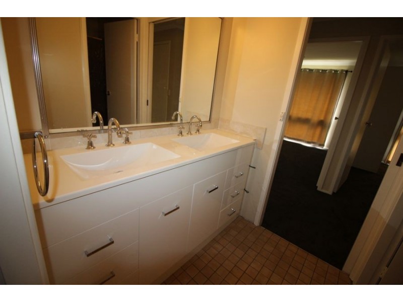 166-170 East Wilchard Rd, Castlereagh NSW 2749