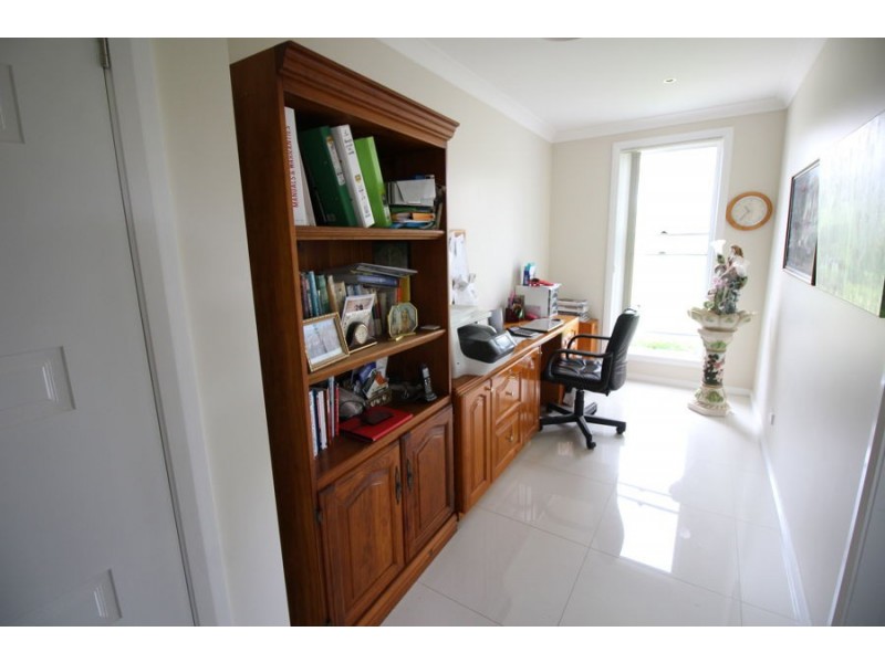 175a Sixth Ave, Llandilo NSW 2747