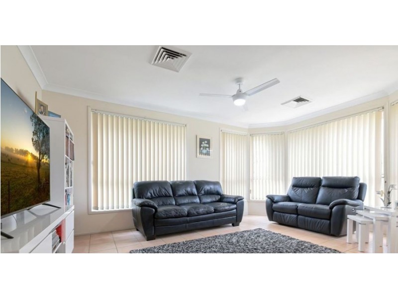 48 Kobina Ave, Glenmore Park NSW 2745