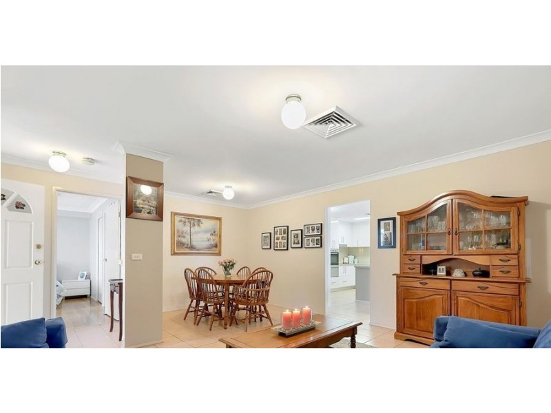 48 Kobina Ave, Glenmore Park NSW 2745