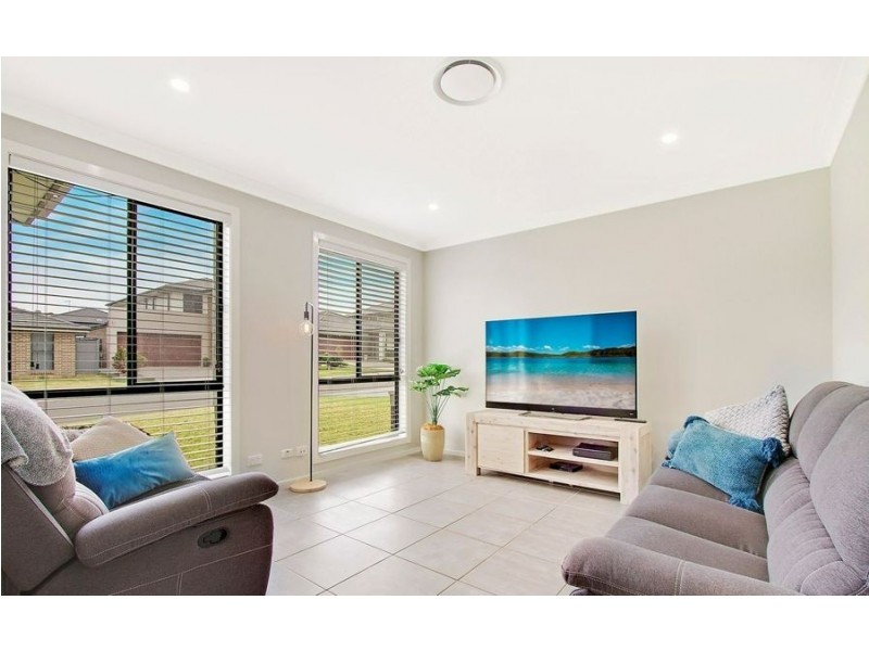 25 Gentry Street, Riverstone NSW 2765