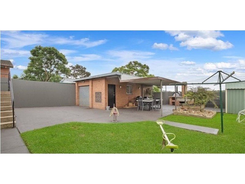 11 James Meehan Street, Windsor NSW 2756