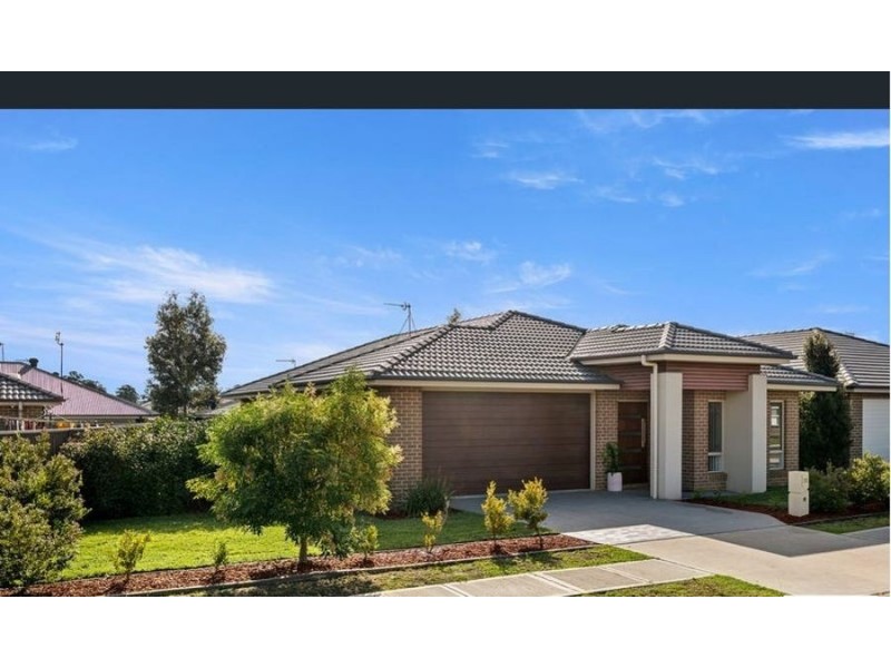 12 Norton St, Spring Farm NSW 2570