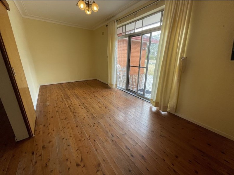 9 Church Street, Castlereagh NSW 2749