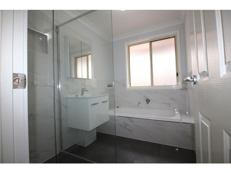 132 Goldmark Cres, Cranebrook NSW 2749