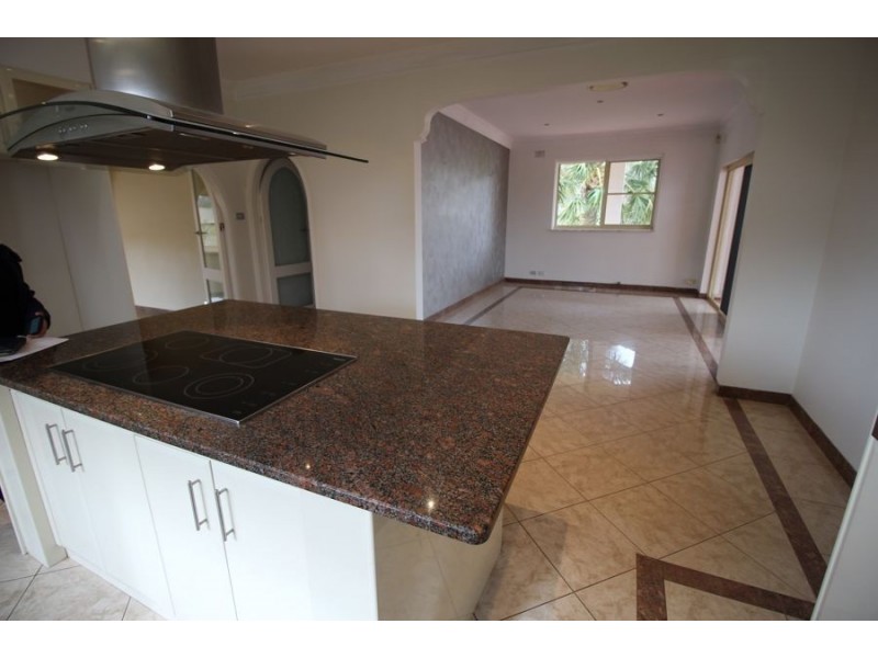 25 Laurence Rd, Londonderry NSW 2753