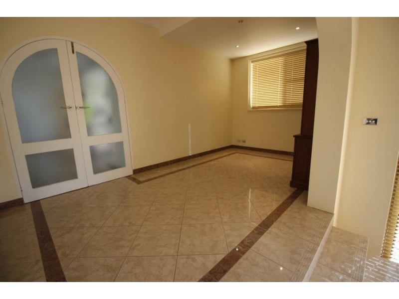 25 Laurence Rd, Londonderry NSW 2753