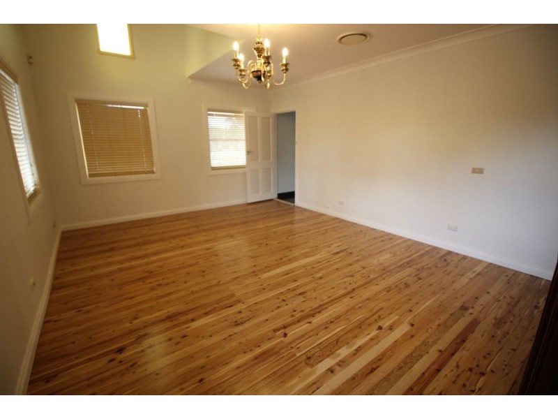 25 Laurence Rd, Londonderry NSW 2753