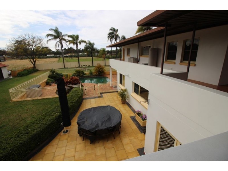 25 Laurence Rd, Londonderry NSW 2753