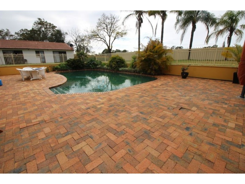 25 Laurence Rd, Londonderry NSW 2753