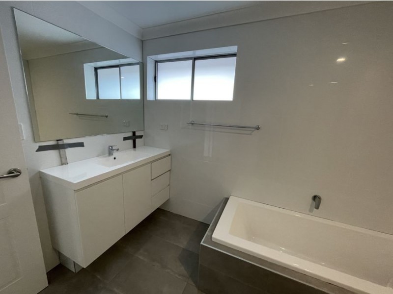 31 Pembroke Street, Cambridge Park NSW 2747