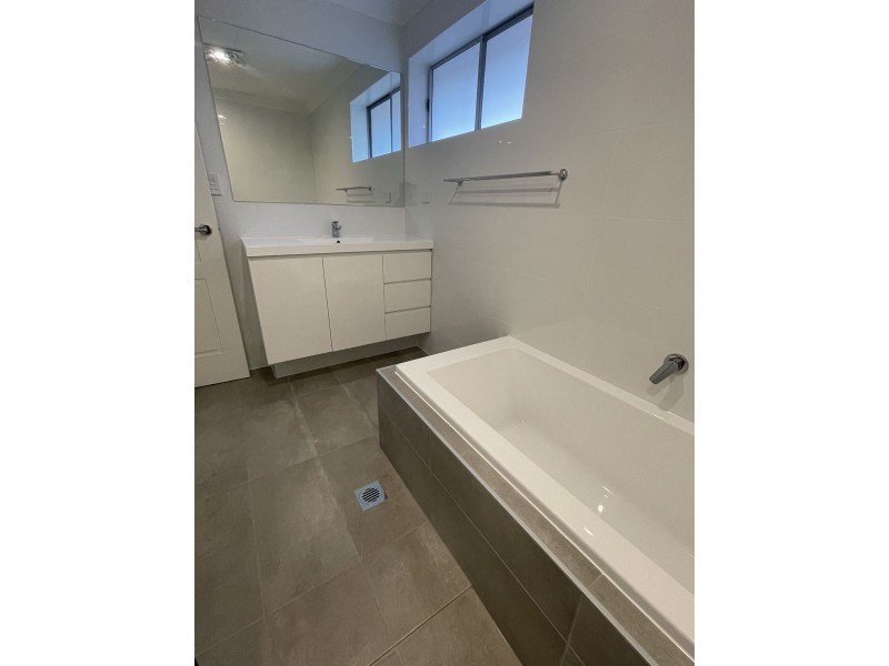 31 Pembroke Street, Cambridge Park NSW 2747