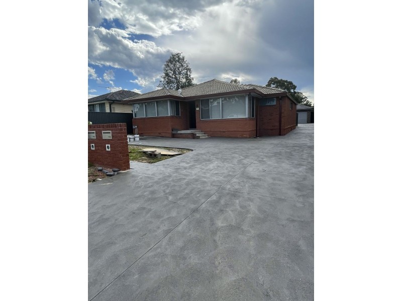 31 Pembroke Street, Cambridge Park NSW 2747