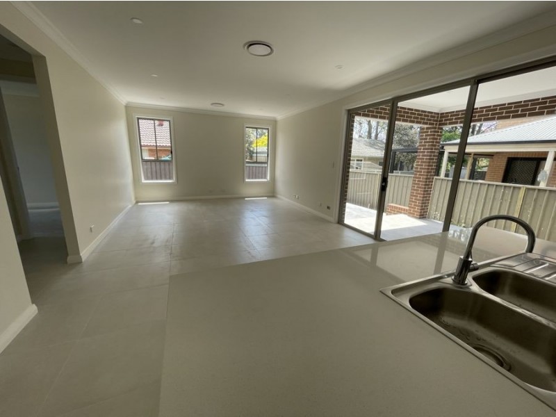 31a Pembroke Street, Cambridge Park NSW 2747