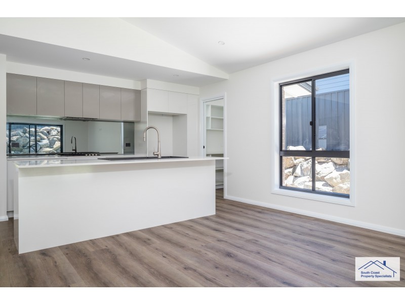 38 Bellbird Drive, Malua Bay NSW 2536