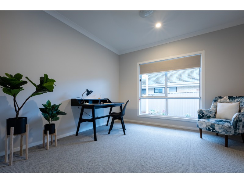 22 FREYCINET DRIVE, Sunshine Bay NSW 2536