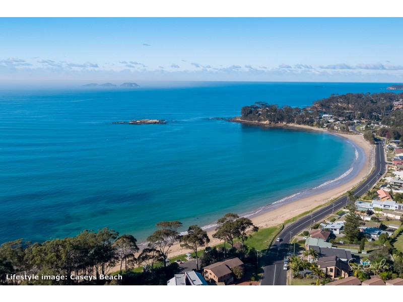 4/1 CALTON ROAD, Batehaven NSW 2536