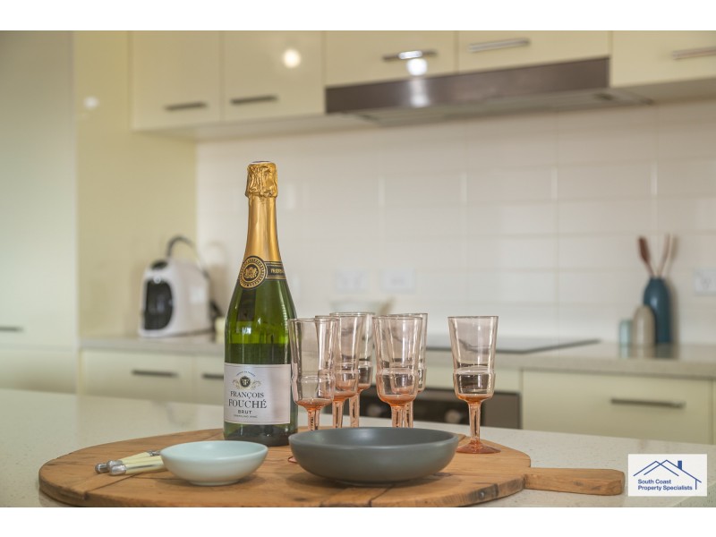 6 Mimosa Place, Malua Bay NSW 2536