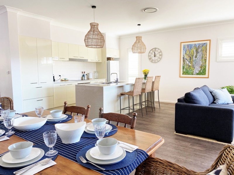 6 Mimosa Place, Malua Bay NSW 2536