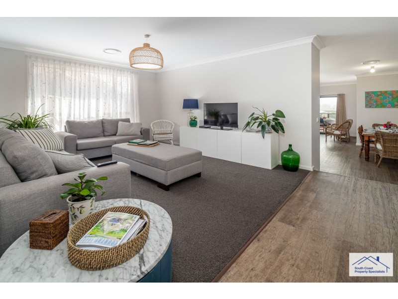 6 Mimosa Place, Malua Bay NSW 2536