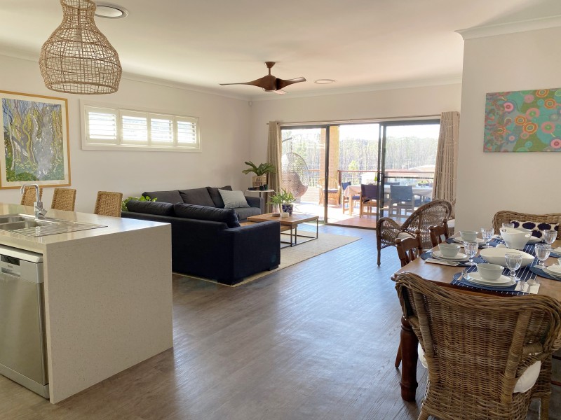6 Mimosa Place, Malua Bay NSW 2536