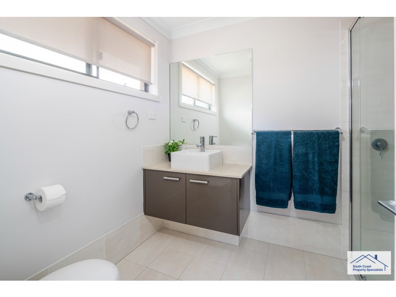 6 Mimosa Place, Malua Bay NSW 2536