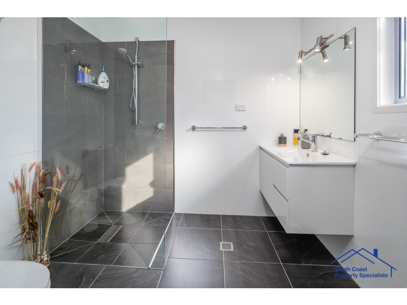 30 Bellbird Drive, Malua Bay NSW 2536