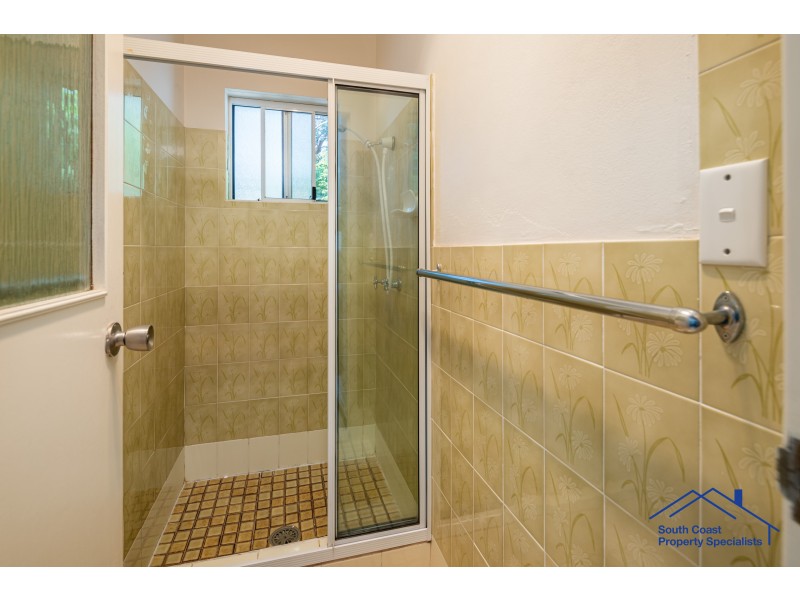 13 Larmer Close, Broulee NSW 2537