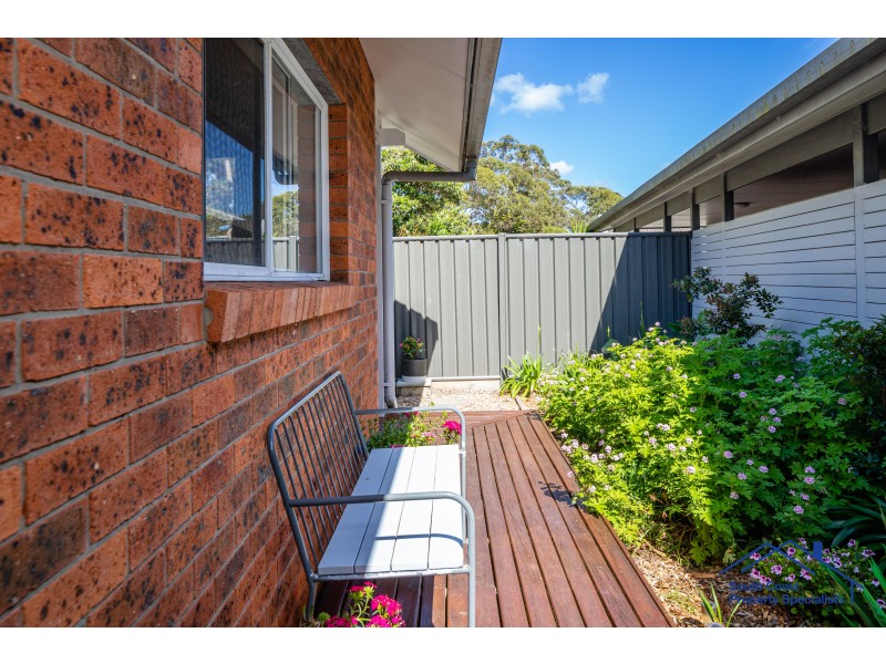 13 Larmer Close, Broulee NSW 2537