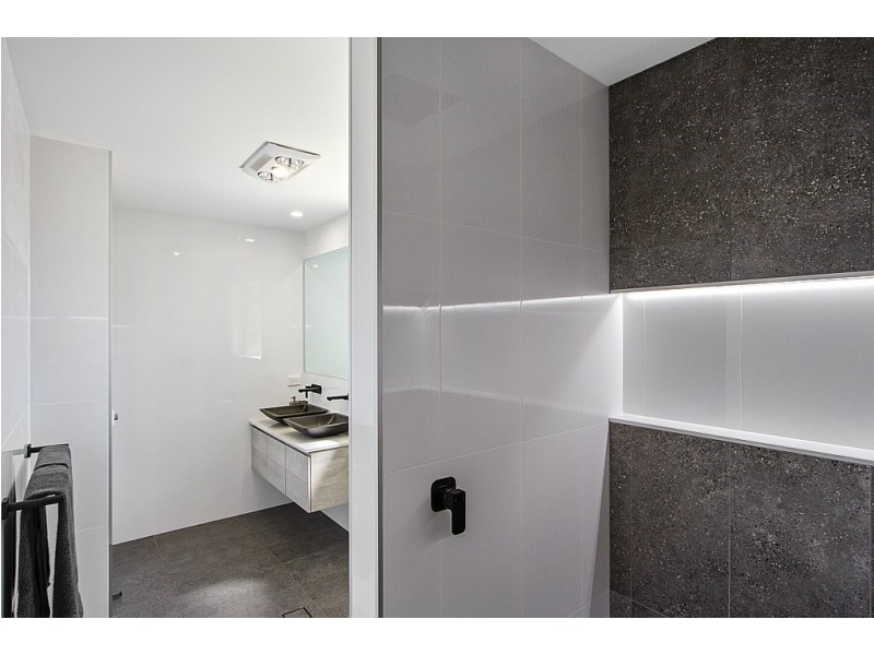 40 WENTWORTH AVENUE, Sunshine Bay NSW 2536